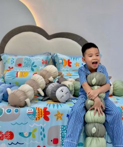 Gối ôm con sâu cho bé - Lullaby Bedding