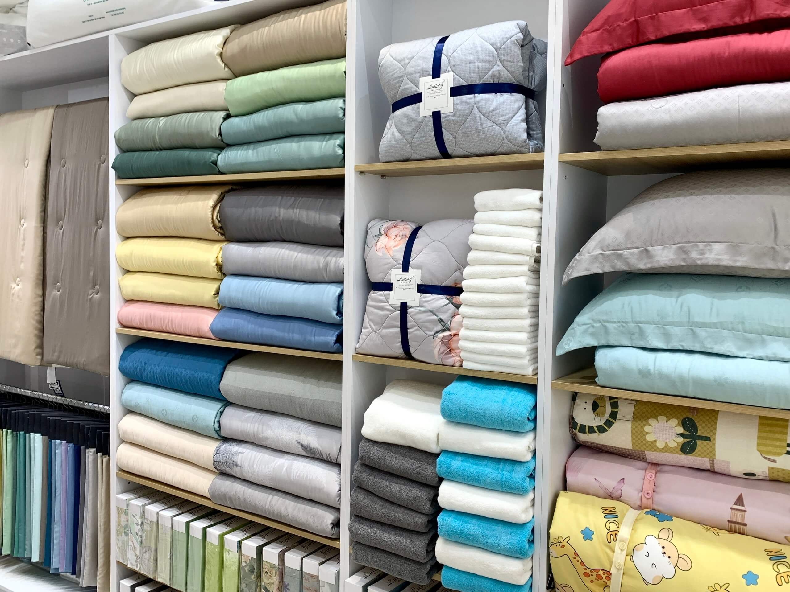 Lullaby – Cửa hàng chăn ga gối đệm TP HCM