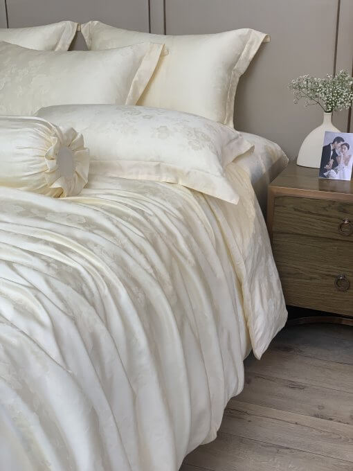 Chăn ga gối Tencel dệt kim - Golden Vows| Lullaby Bedding